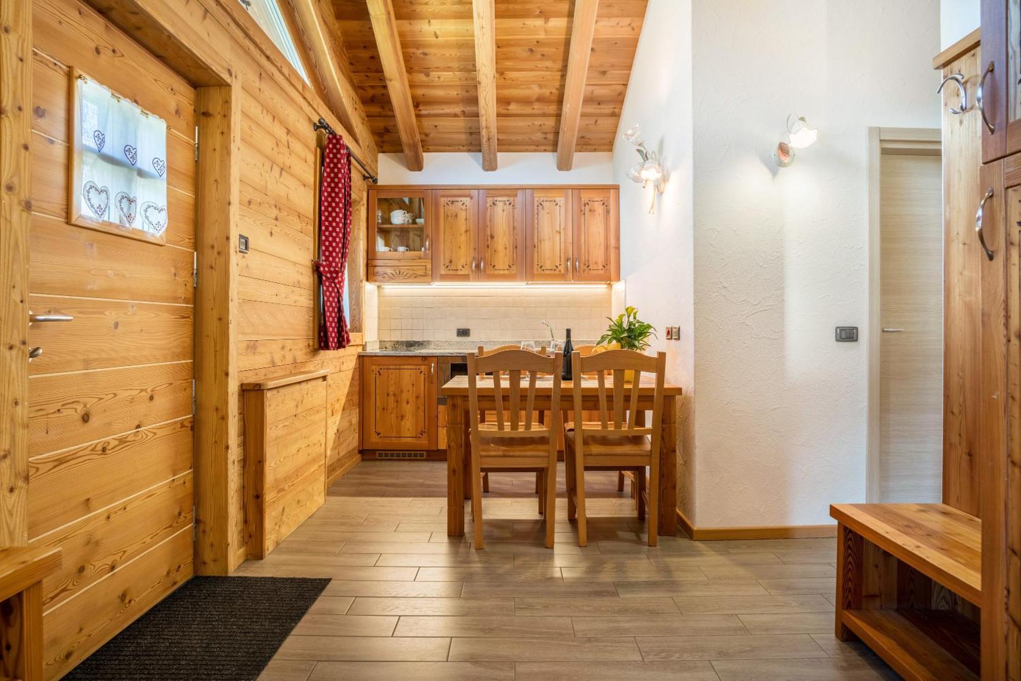Chalet Camping Fae 1 Madonna Eksteriør billede
